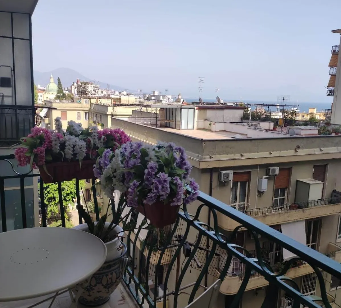 Vesuvio View Apartment Naples Italy